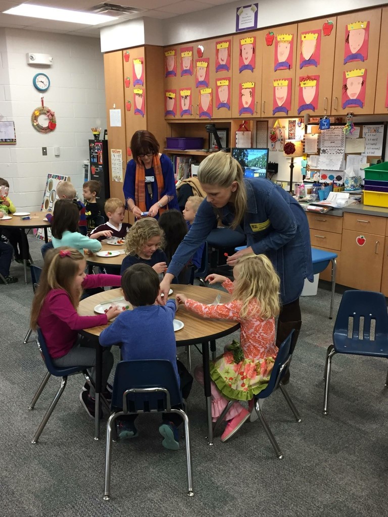 Kristi Bumpas and Mrs. Hail's morning pre-K class building residential structures made out of candy and toothpicks 